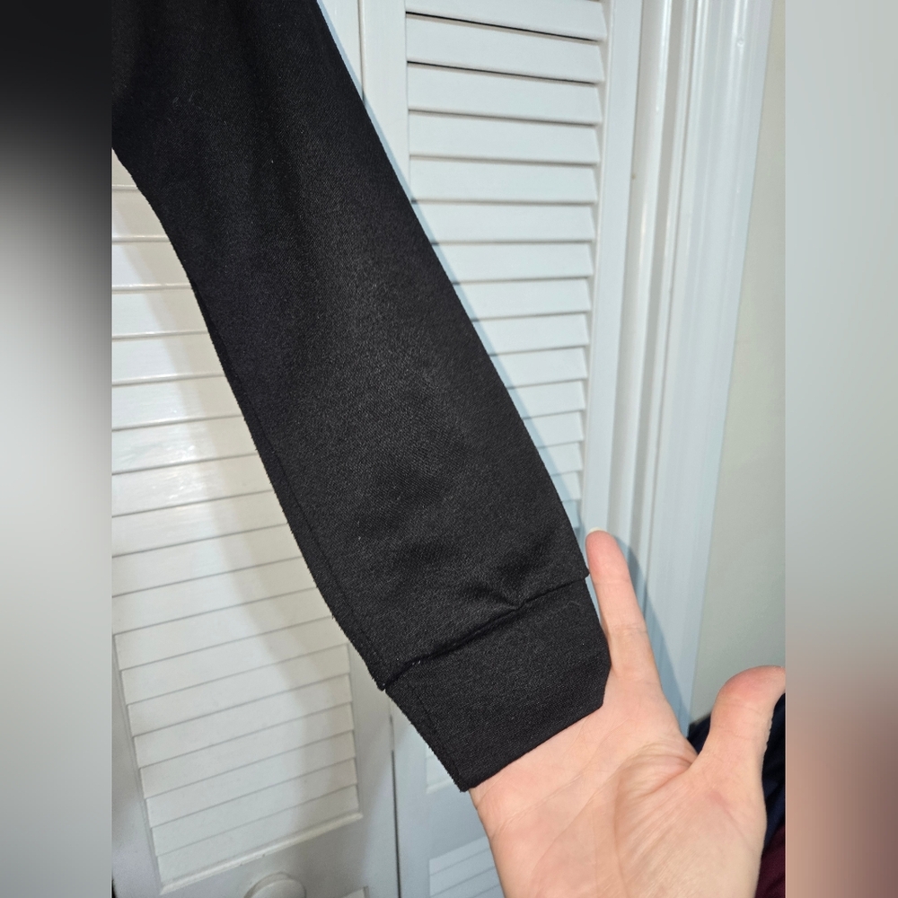 Women's M Black Cropped Zip-Up Hoodie - Picture 3 of 12